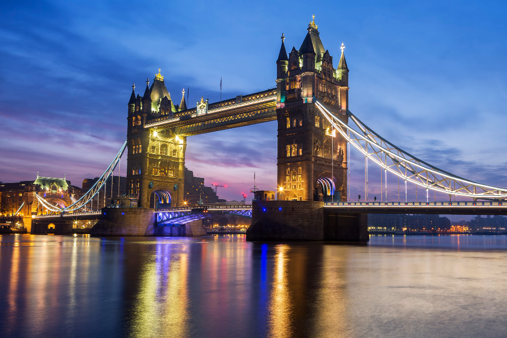 about-banner-img